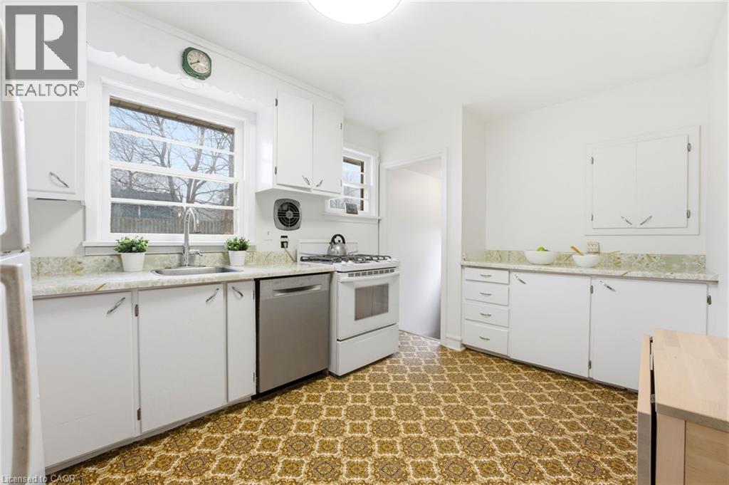 82 Glenview Avenue, Cambridge, Ontario  N1R 2W2 - Photo 8 - 40816214