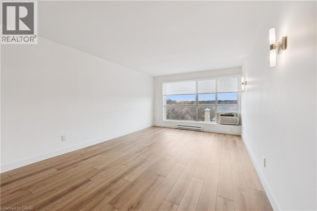 358 Waterloo Avenue Unit# 902, Guelph, Ontario  N1H 7Y3 - Photo 12 - 40817181