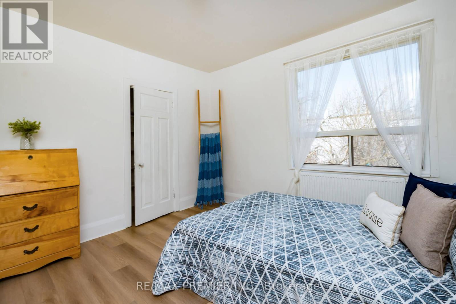 229 Bellwoods Avenue, Toronto, Ontario M6J 2R2 - Photo 24 - C12952252