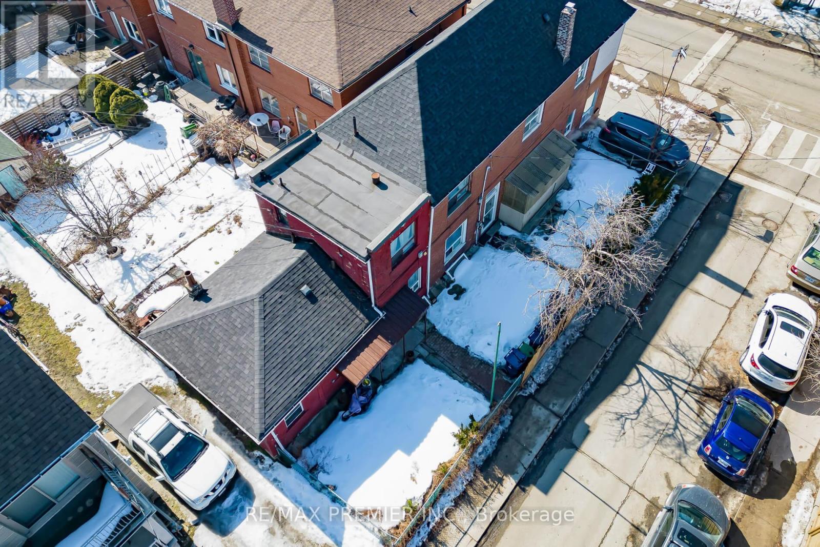 229 Bellwoods Avenue, Toronto, Ontario M6J 2R2 - Photo 37 - C12952252