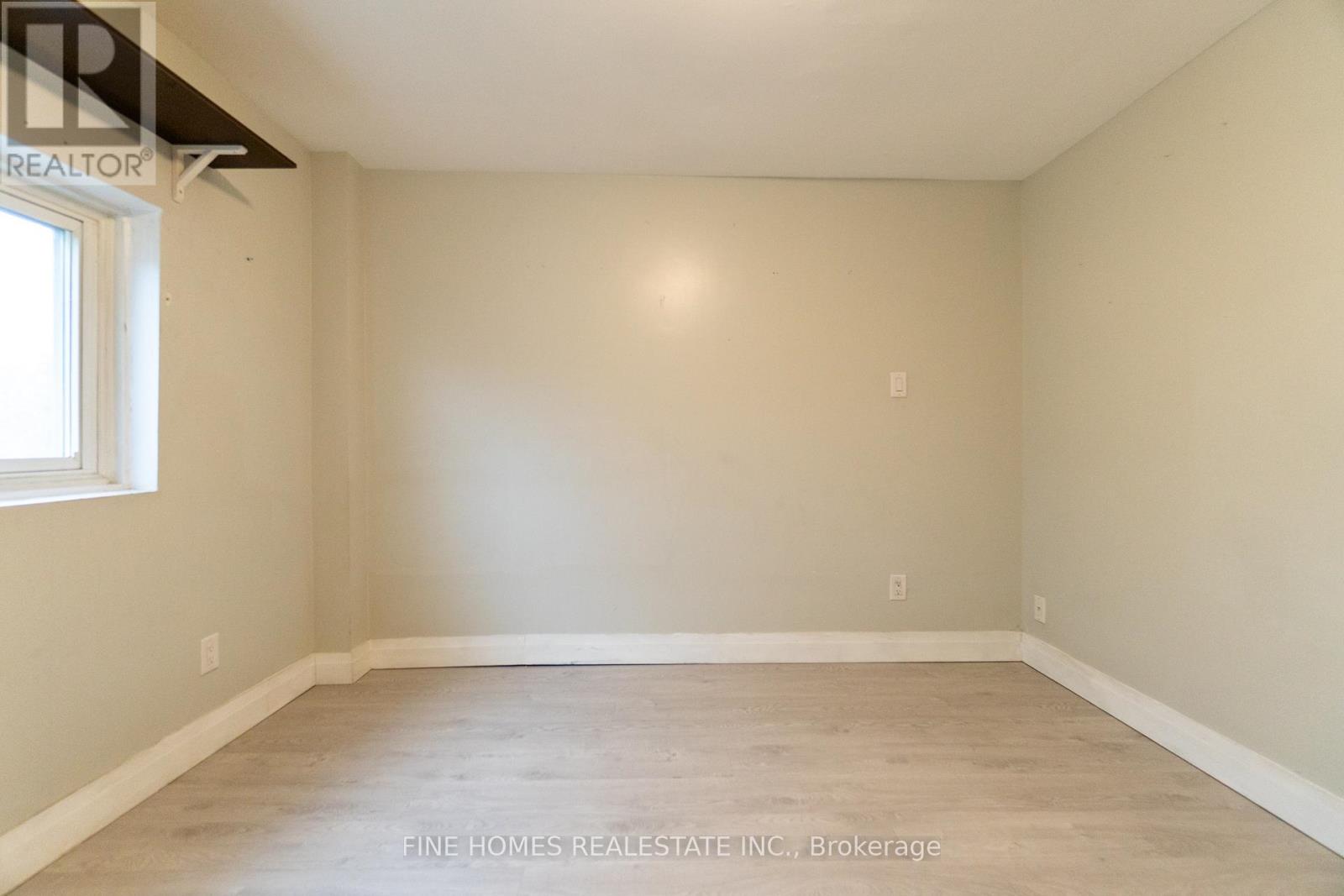 48 Carr Street, Toronto, Ontario  M5T 1B7 - Photo 15 - C12952254