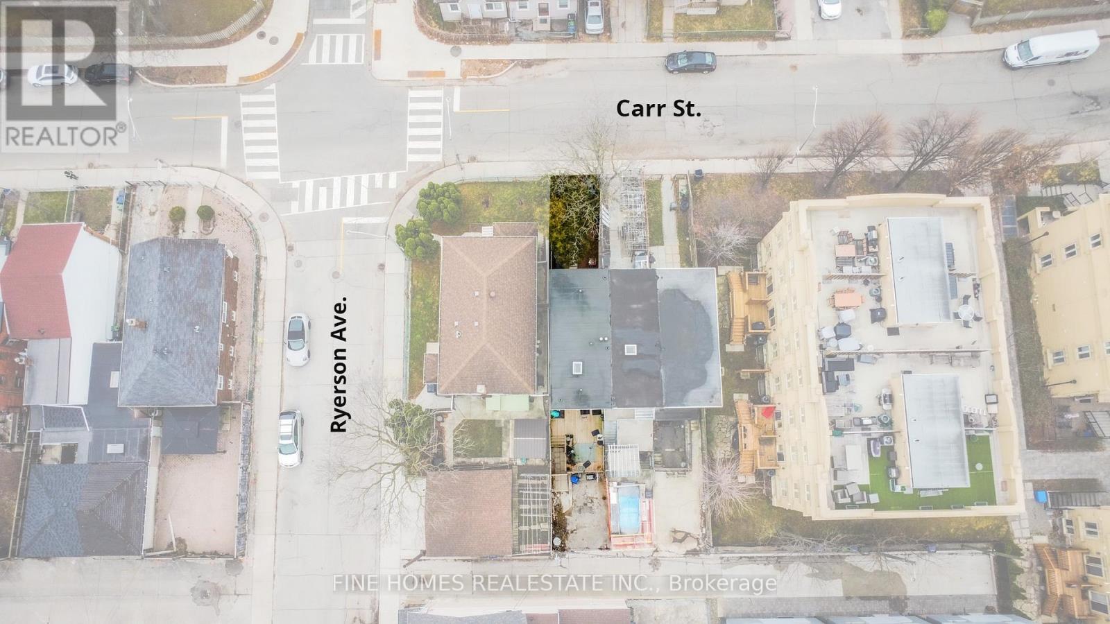 48 Carr Street, Toronto, Ontario  M5T 1B7 - Photo 2 - C12952254