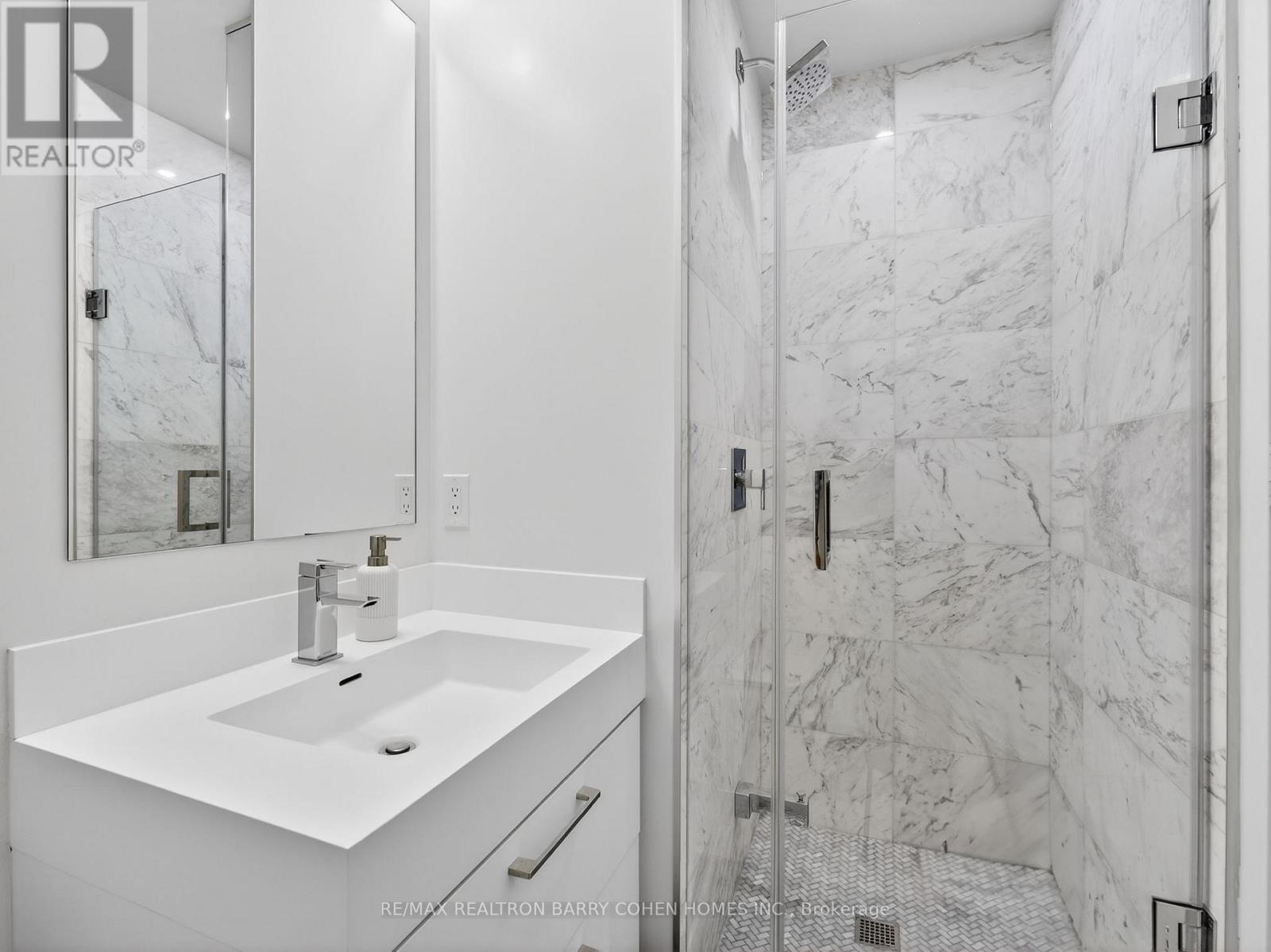 905 - 1 Yorkville Avenue, Toronto, Ontario  M4W 1L1 - Photo 18 - C12952256