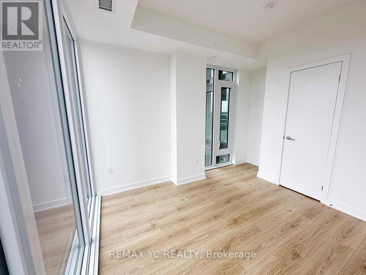 910 - 5 Quarrington Lane, Toronto, Ontario M3C 1H7 - Photo 13 - C12952330