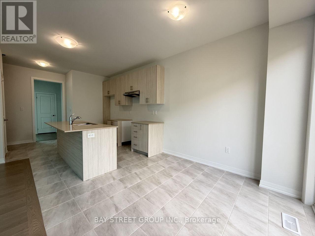 1034 Valhalla Terrace, Pickering, Ontario  L1X 0P8 - Photo 4 - E12949280