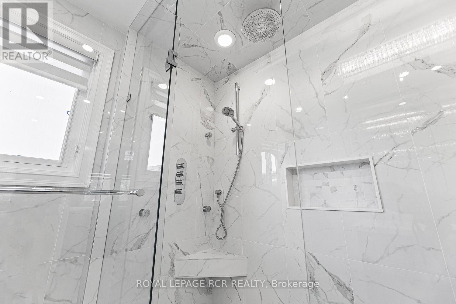 44 Fountainbridge Drive, Caledon, Ontario  L7E 1N4 - Photo 23 - W12913724