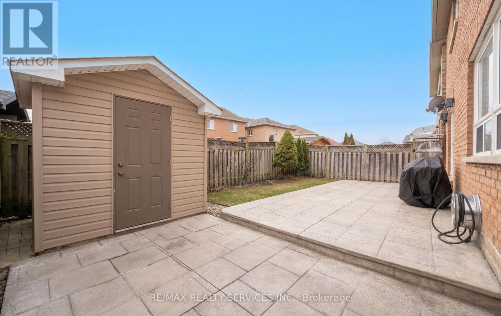 61 Earl Grey Crescent, Brampton, Ontario  L7A 2L2 - Photo 44 - W12938458