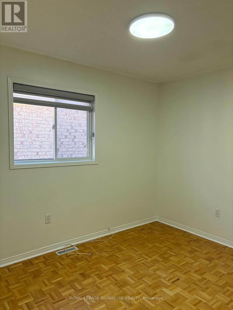 3816 Foxborough Trail, Mississauga, Ontario  L5N 7W4 - Photo 31 - W12951236