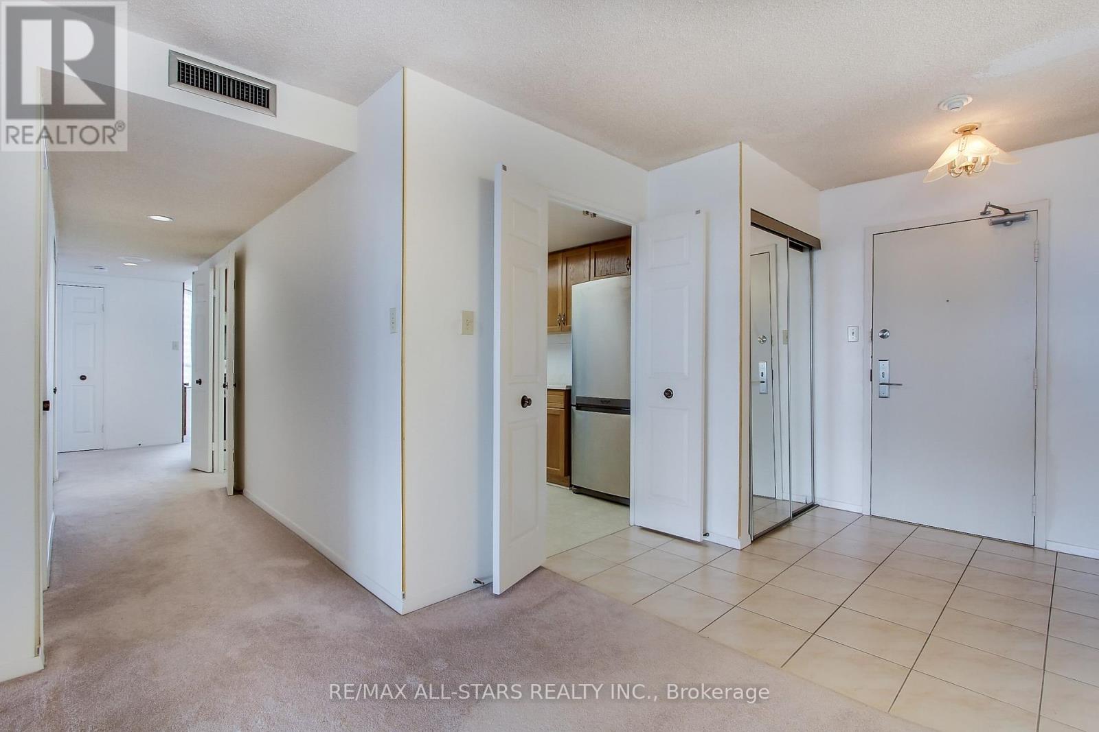 1203 - 255 Bamburgh Circle, Toronto, Ontario  M1W 3T6 - Photo 7 - E12952308