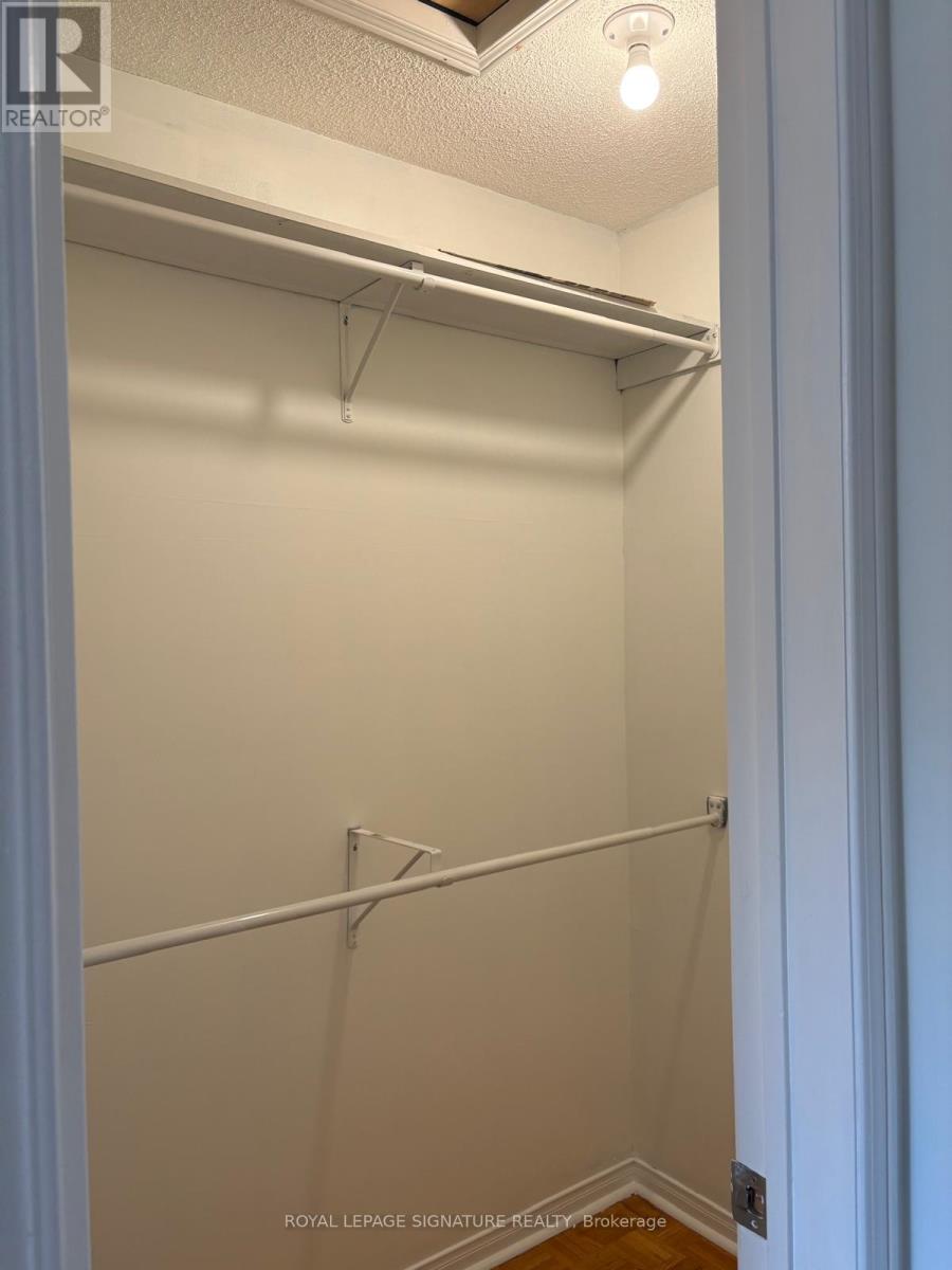 3816 Foxborough Trail, Mississauga, Ontario  L5N 7W4 - Photo 29 - W12951236