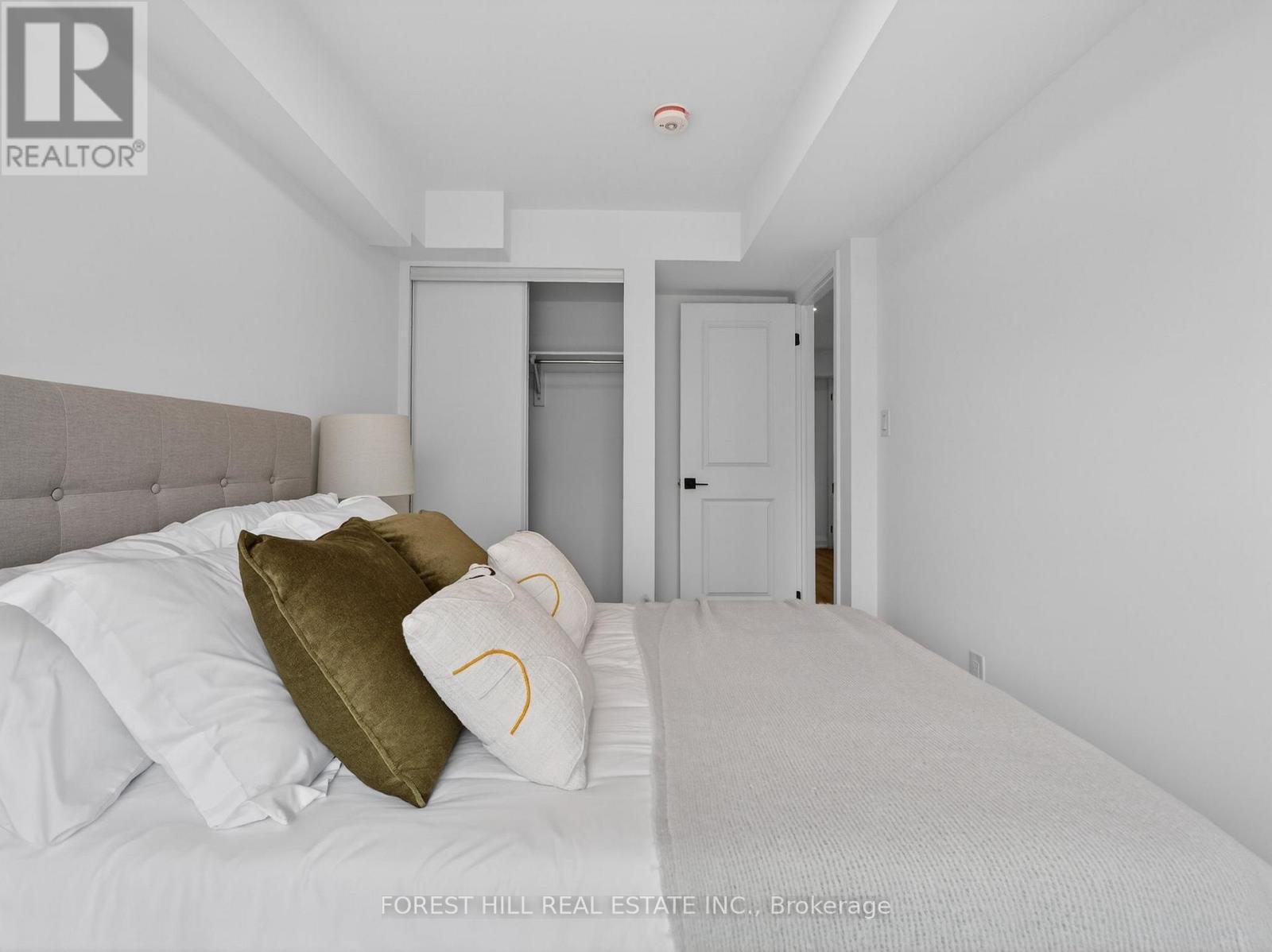 A - 279 Reiner Road, Toronto, Ontario  M3H 2M5 - Photo 28 - W12930856