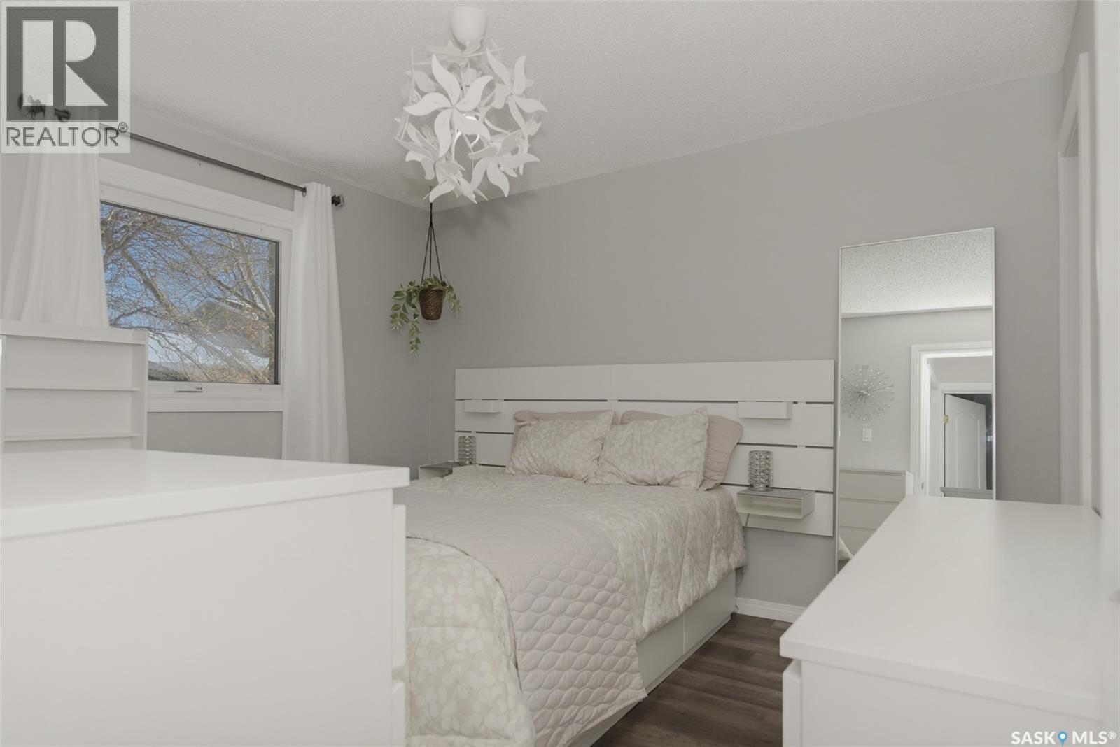 1107 Graham Road, Regina, Saskatchewan  S4N 5Z7 - Photo 11 - SK031905