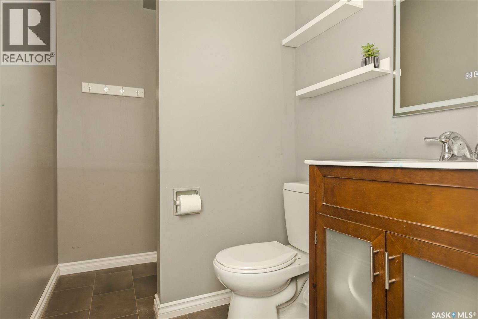 1107 Graham Road, Regina, Saskatchewan  S4N 5Z7 - Photo 14 - SK031905