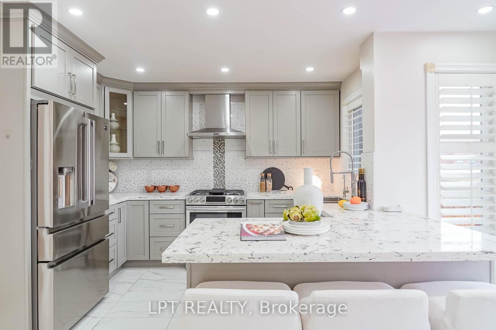 40 Dewberry Drive, Markham, Ontario  L3S 2S3 - Photo 22 - N12952286