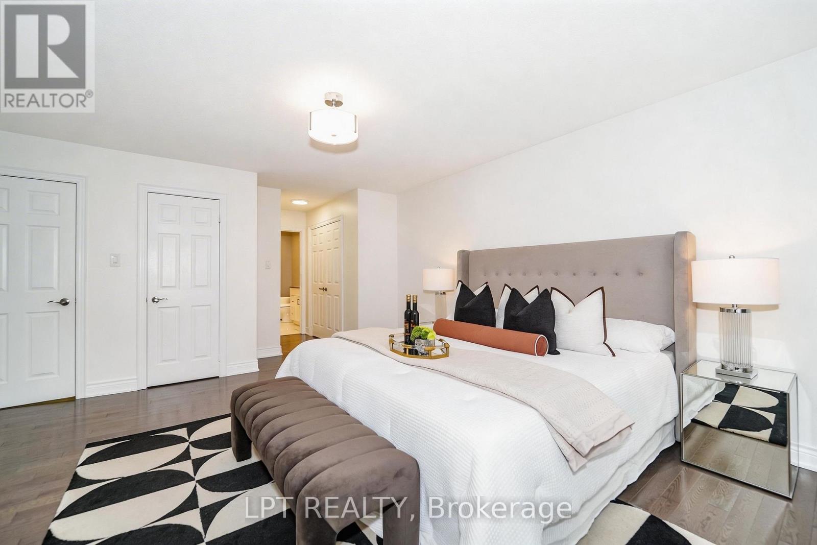 40 Dewberry Drive, Markham, Ontario  L3S 2S3 - Photo 34 - N12952286