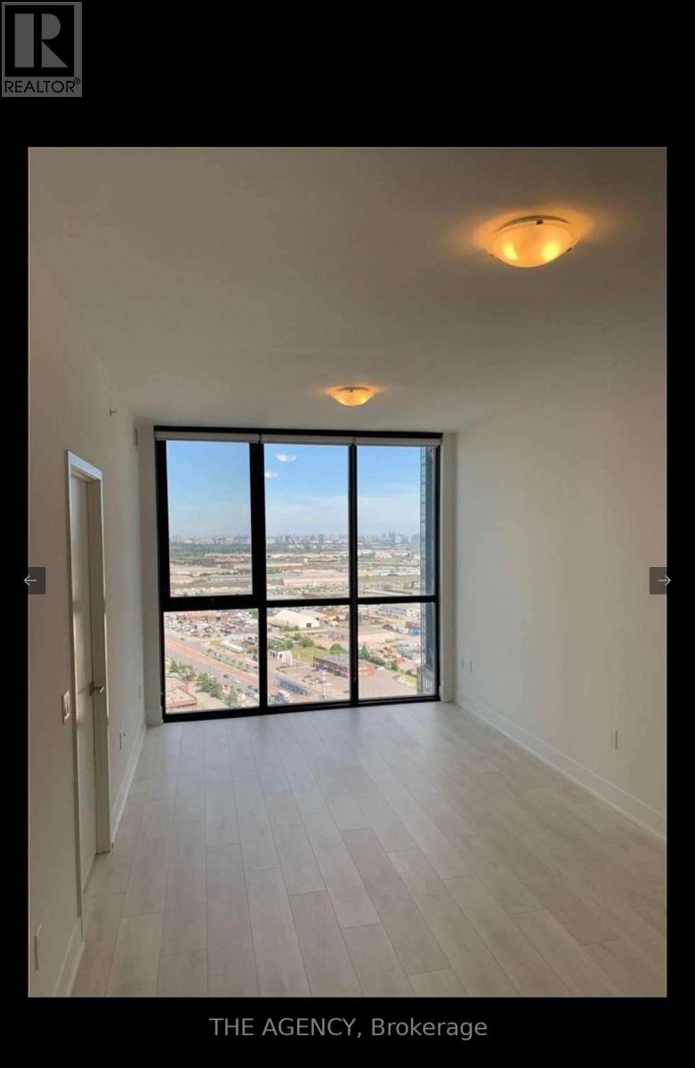 2810 - 2916 Highway 7 Road, Vaughan, Ontario  L4K 0K6 - Photo 2 - N12952336