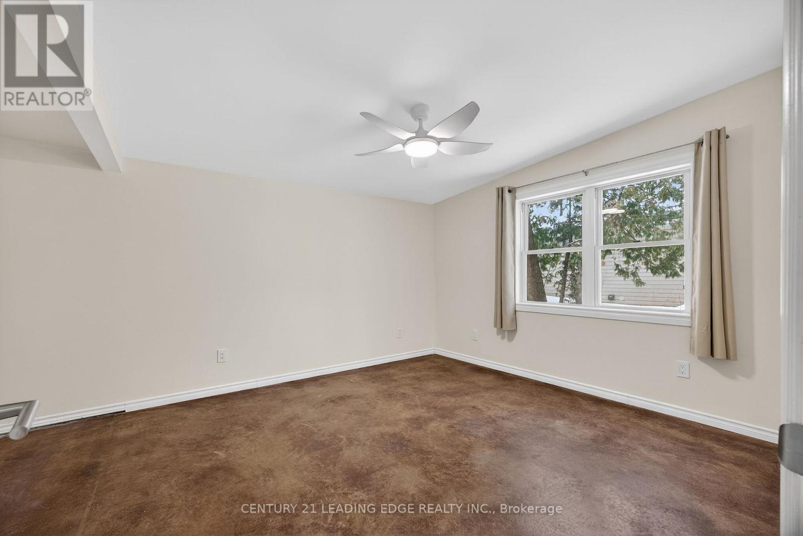 2073 Kate Avenue, Innisfil, Ontario  L9S 1Y3 - Photo 30 - N12952360