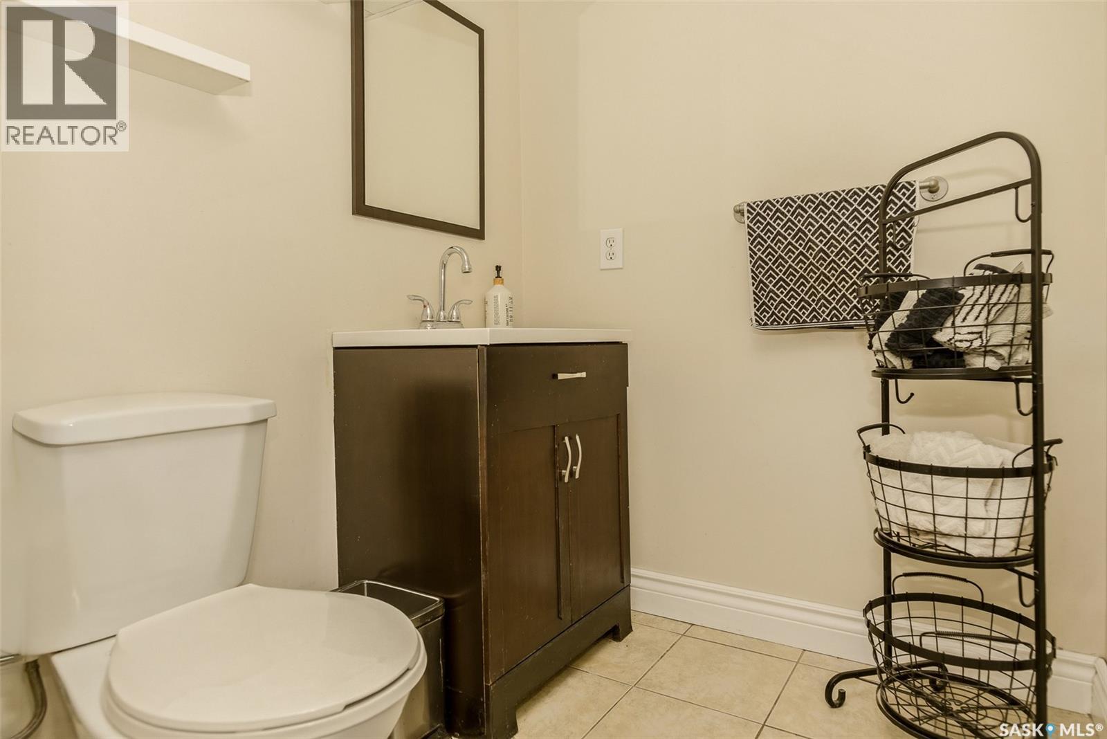 1107 Graham Road, Regina, Saskatchewan  S4N 5Z7 - Photo 22 - SK031905