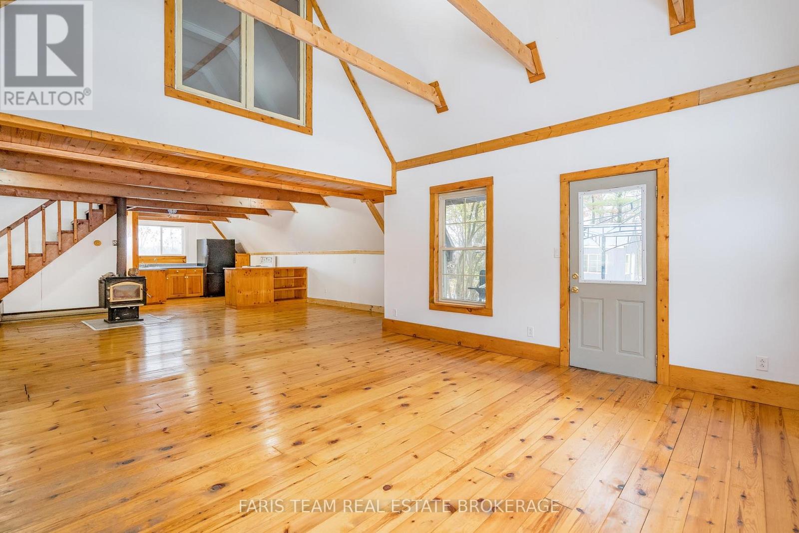 7237 6/7 Sideroad Nottawasaga, Clearview (Creemore), Ontario  L0M 1G0 - Photo 13 - S12952294