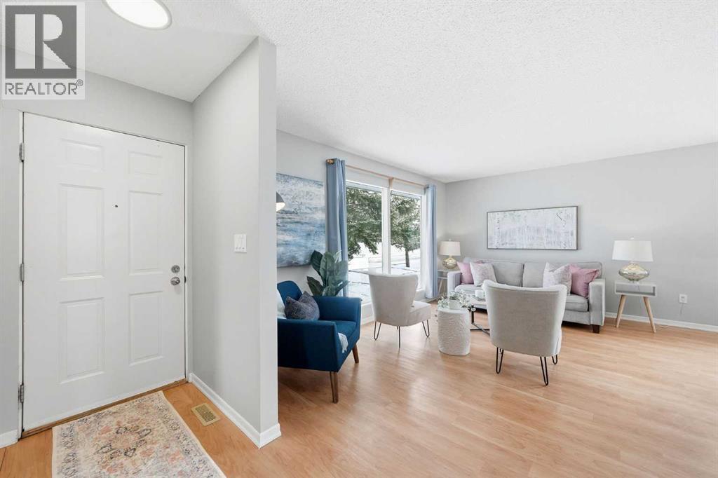 941 Macleod Trail SW, High River, Alberta  T1V 1C2 - Photo 2 - A2296774