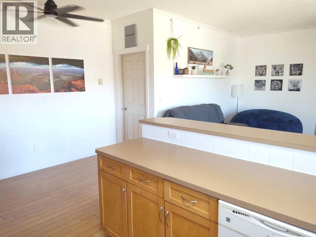 1314, 70 Panamount Drive NW, Calgary, Alberta  T3K 5Z1 - Photo 12 - A2297556