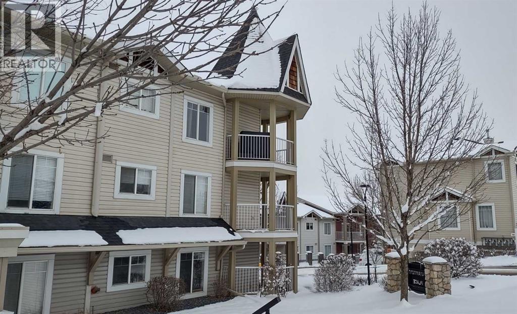 1314, 70 Panamount Drive NW, Calgary, Alberta  T3K 5Z1 - Photo 2 - A2297556