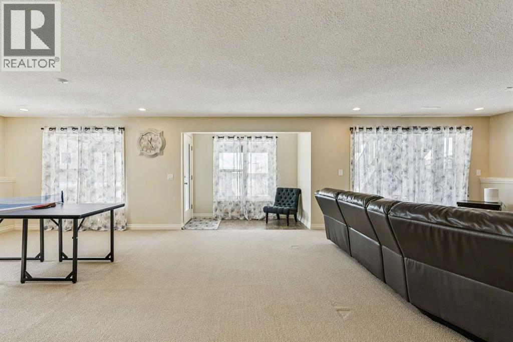 120 Hidden Creek Circle Nw, Calgary, Alberta  T3A 6J3 - Photo 31 - A2297983