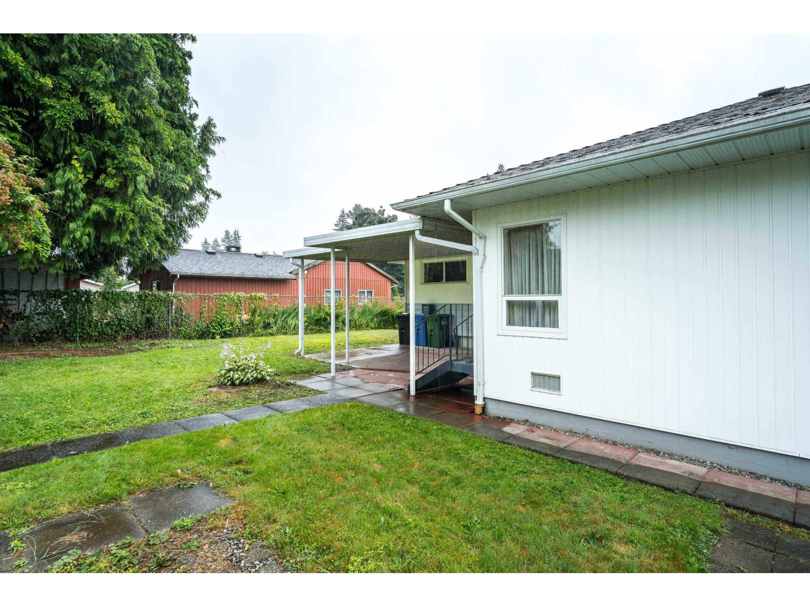 2084 Hollyberry Court, Abbotsford, British Columbia  V2S 3X2 - Photo 36 - R3105845