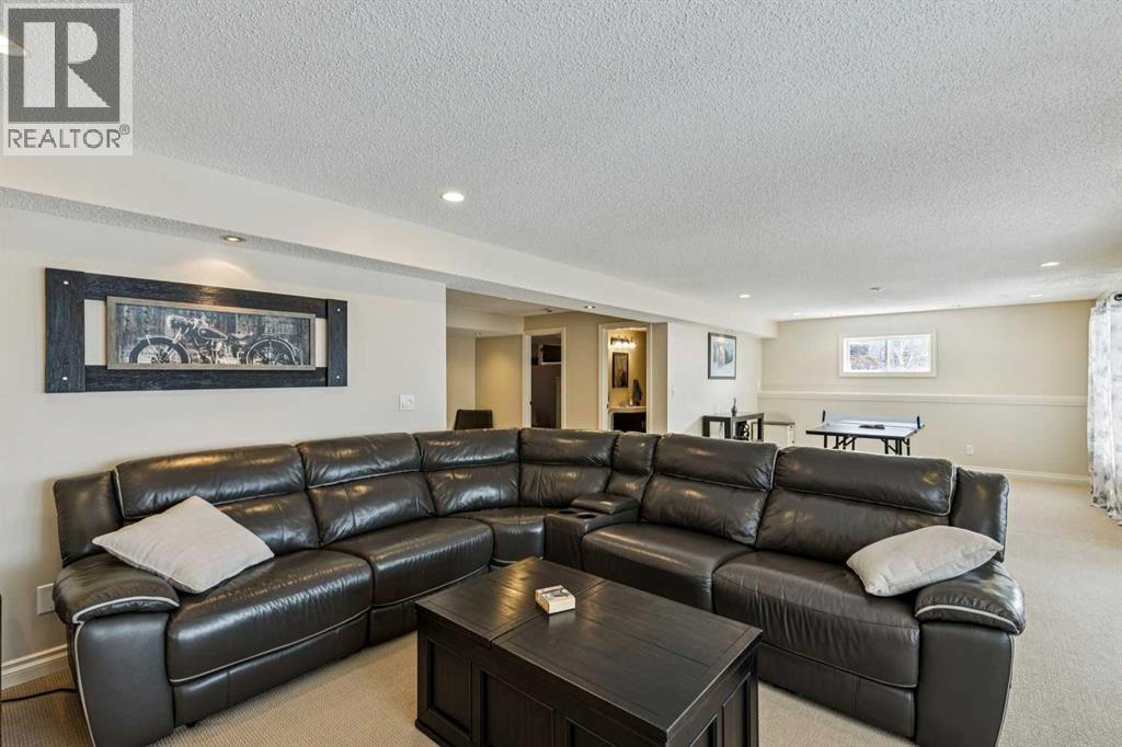 120 Hidden Creek Circle Nw, Calgary, Alberta  T3A 6J3 - Photo 34 - A2297983