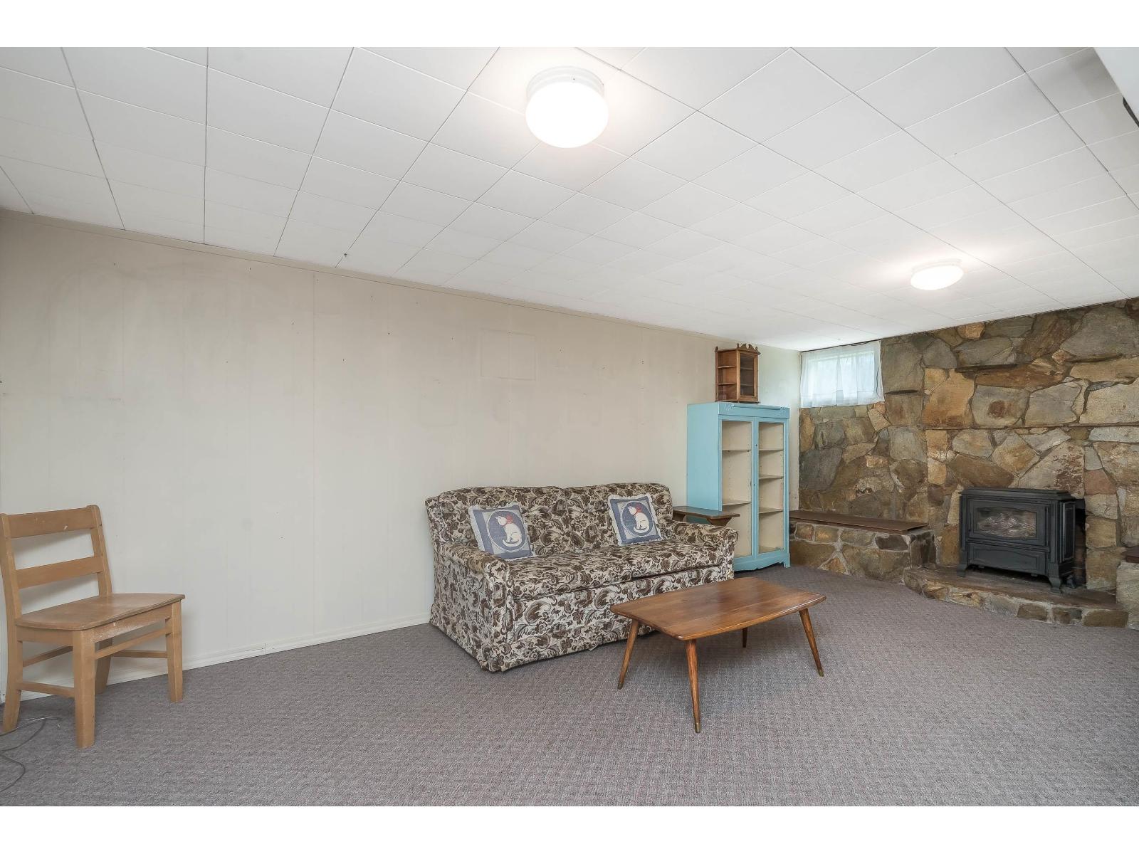 2084 Hollyberry Court, Abbotsford, British Columbia  V2S 3X2 - Photo 32 - R3105845