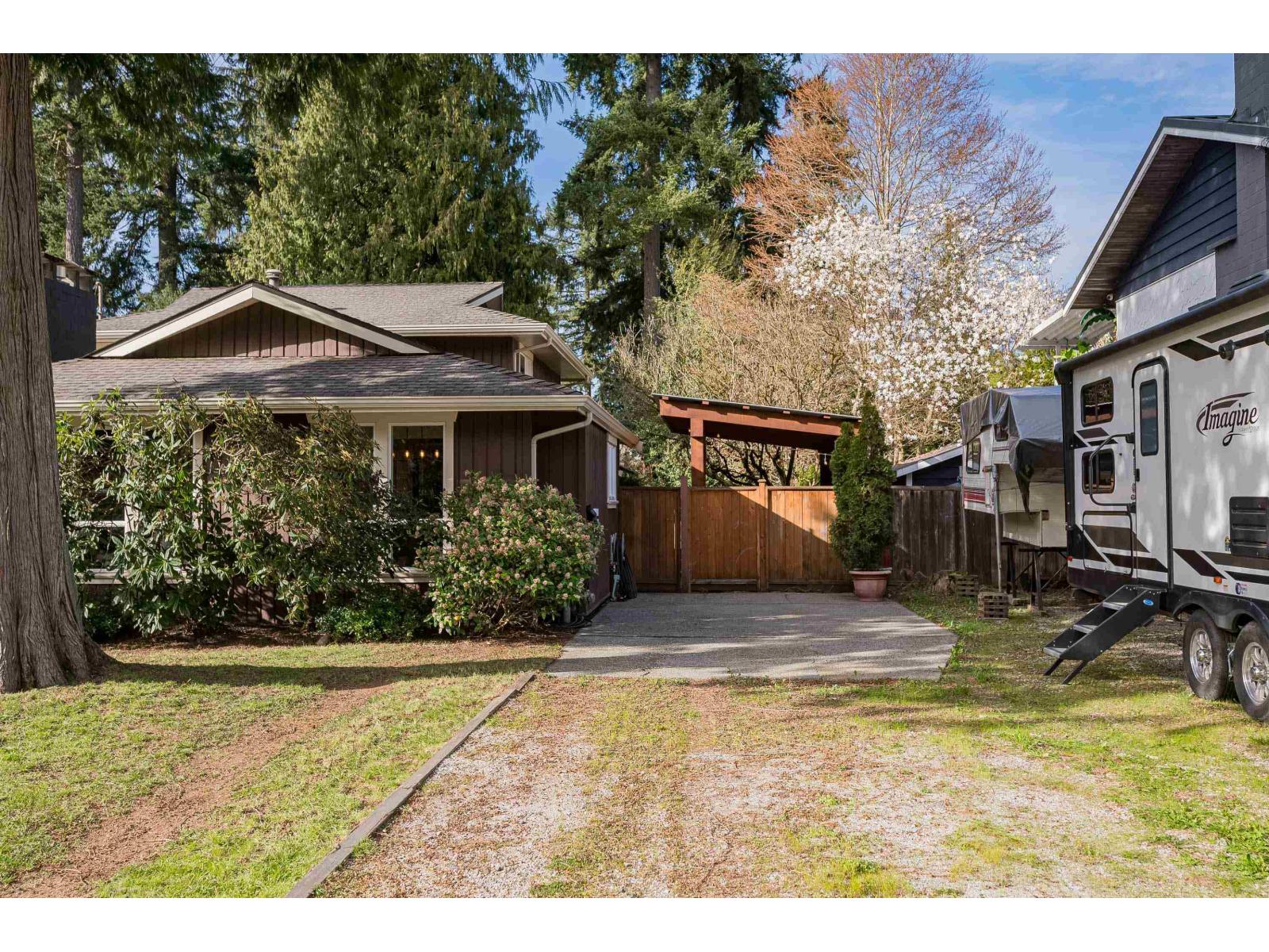 20157 43 Avenue, Langley, British Columbia  V3A 3B9 - Photo 3 - R3105894