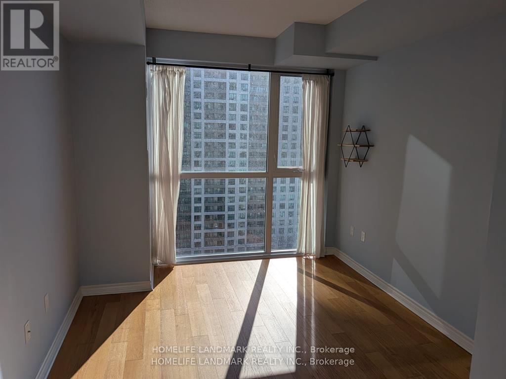 1707 - 349 Rathburn Road W, Mississauga, Ontario  L5B 0G9 - Photo 13 - W12952280