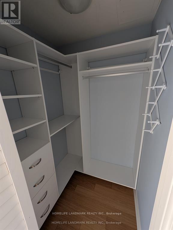 1707 - 349 Rathburn Road W, Mississauga, Ontario  L5B 0G9 - Photo 14 - W12952280