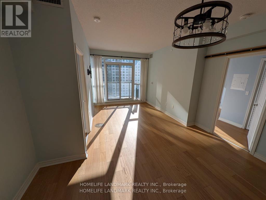 1707 - 349 Rathburn Road W, Mississauga, Ontario  L5B 0G9 - Photo 16 - W12952280
