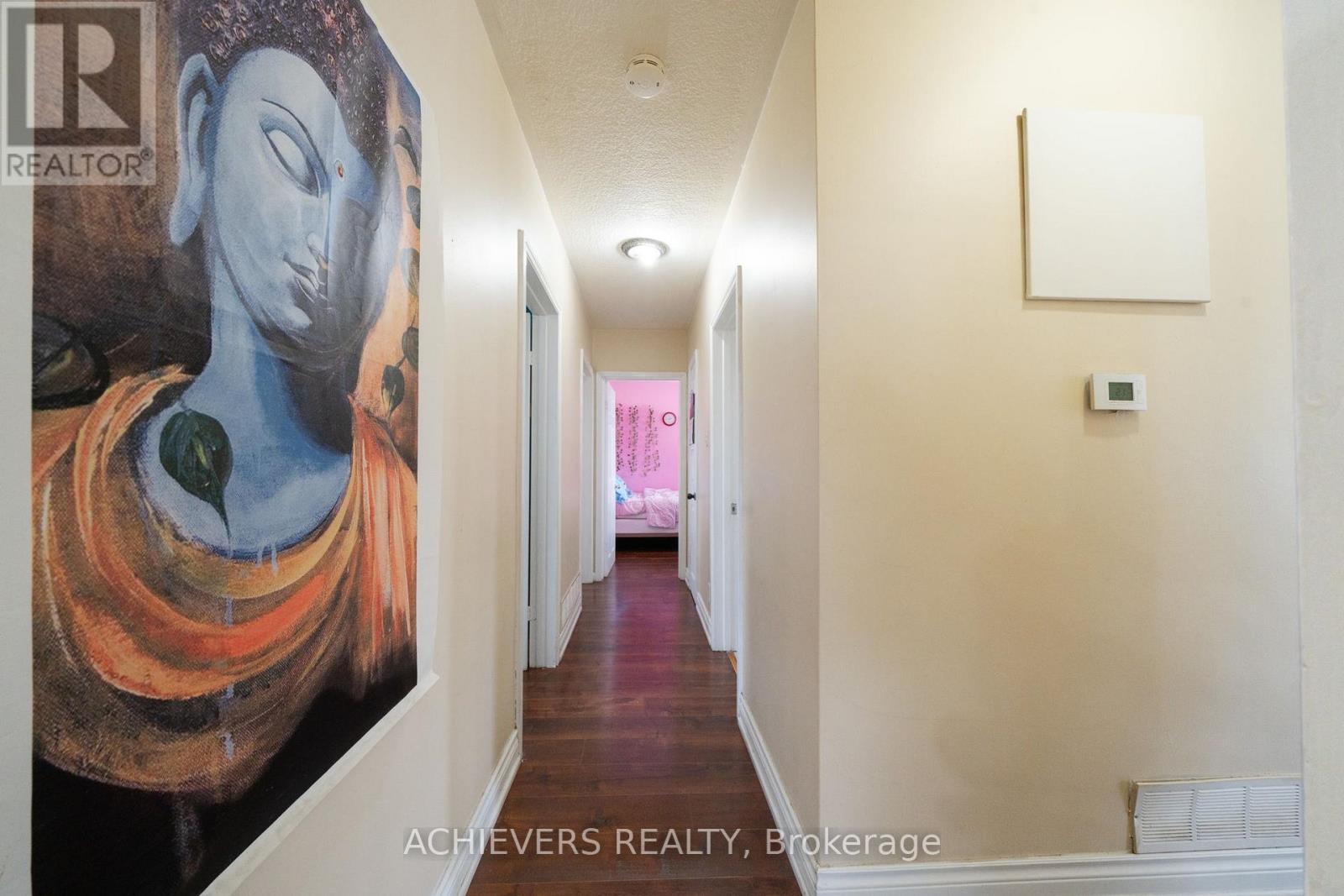 28 Cumbrian Court, Brampton, Ontario  L6X 2J8 - Photo 14 - W12952300