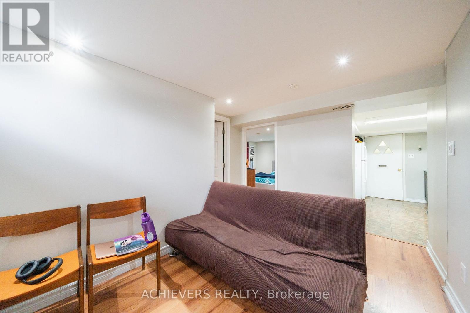 28 Cumbrian Court, Brampton, Ontario  L6X 2J8 - Photo 28 - W12952300