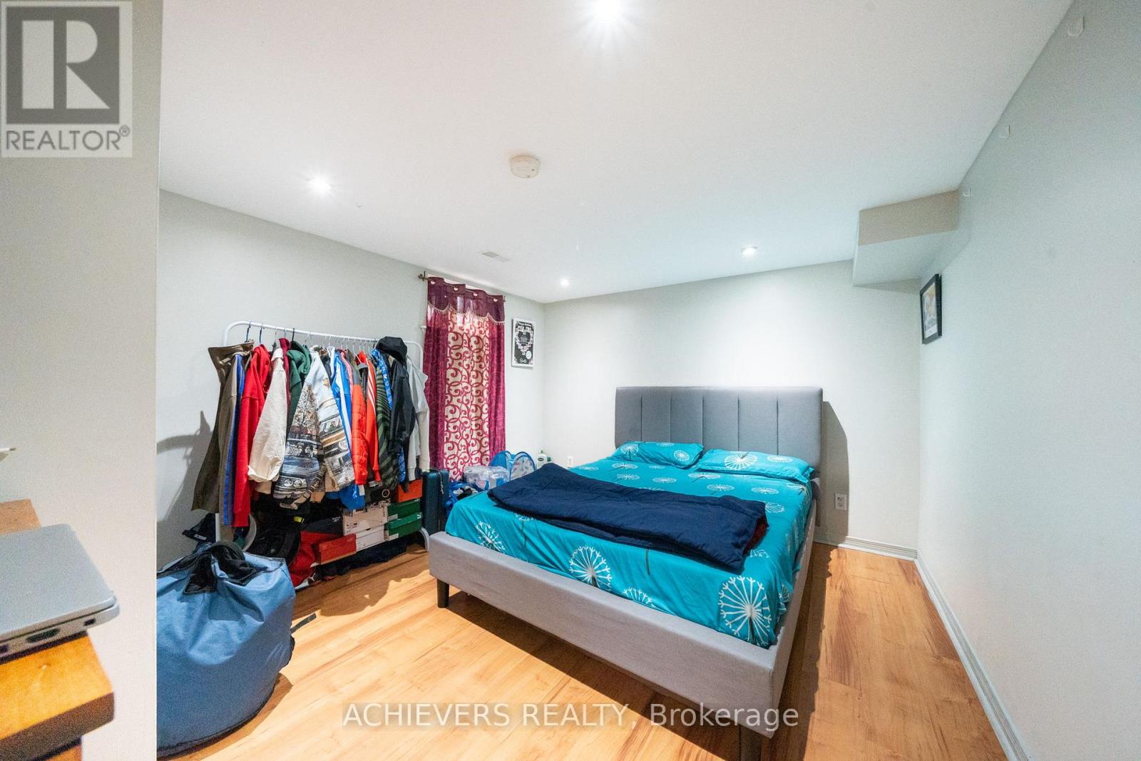 28 Cumbrian Court, Brampton, Ontario  L6X 2J8 - Photo 31 - W12952300