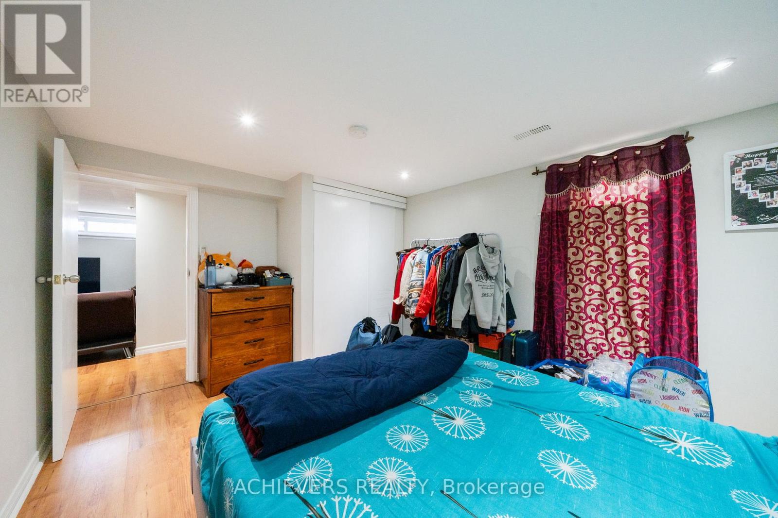 28 Cumbrian Court, Brampton, Ontario  L6X 2J8 - Photo 32 - W12952300