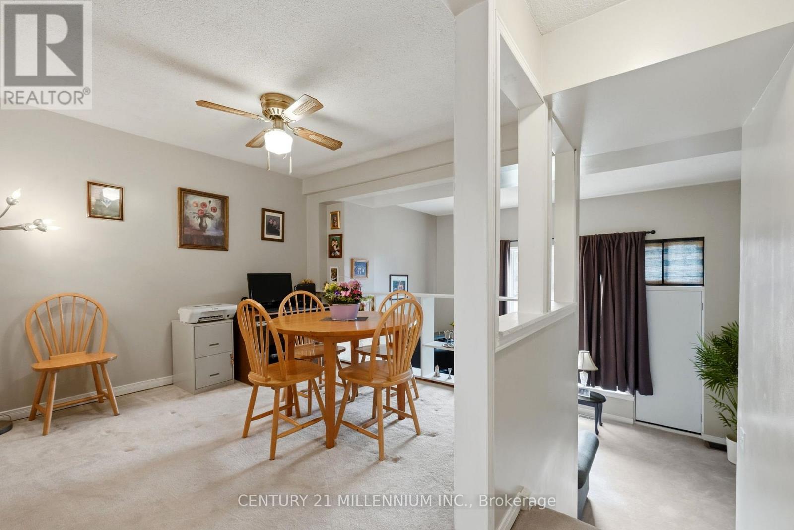 107 Darras Court, Brampton, Ontario  L6T 1W7 - Photo 9 - W12952338