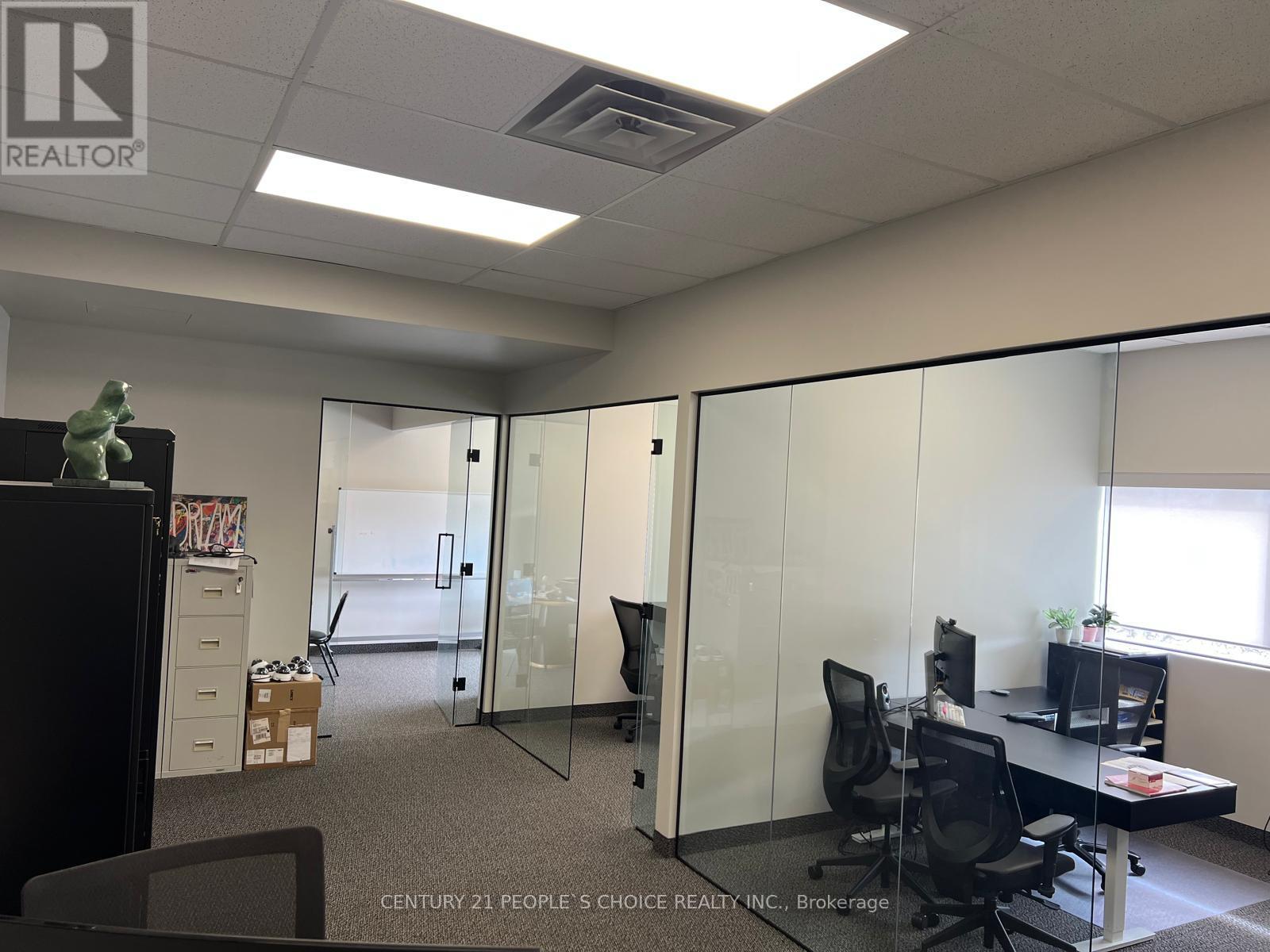 205 - 420 Main Street E, Milton, Ontario  L9T 1P9 - Photo 1 - W12952382