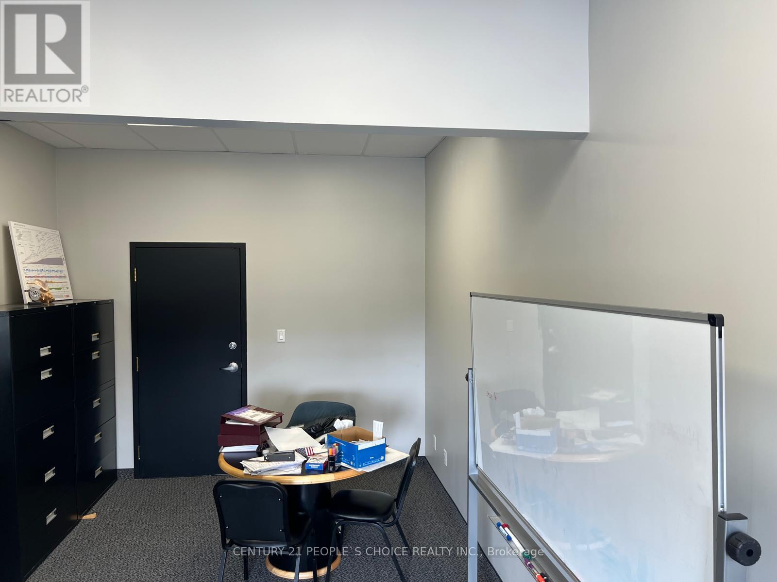 205 - 420 Main Street E, Milton, Ontario  L9T 1P9 - Photo 10 - W12952382