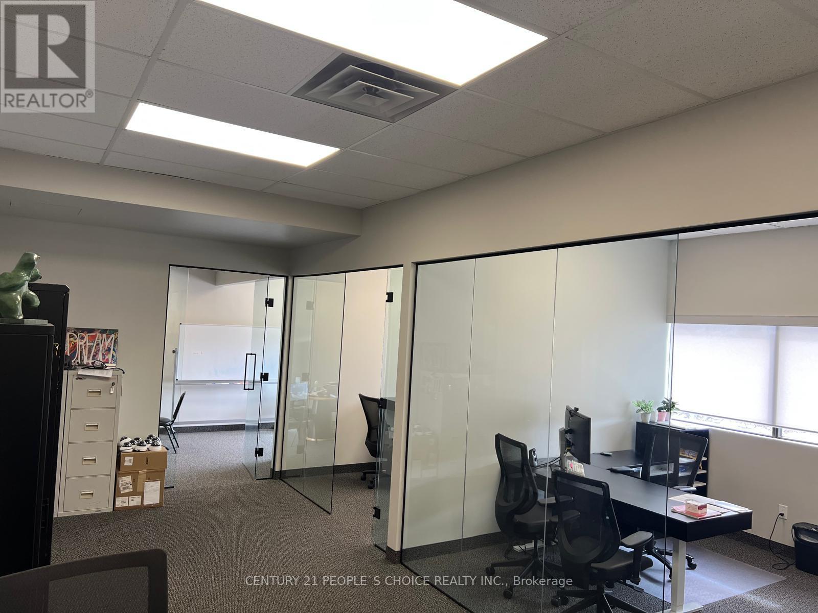 205 - 420 Main Street E, Milton, Ontario  L9T 1P9 - Photo 2 - W12952382