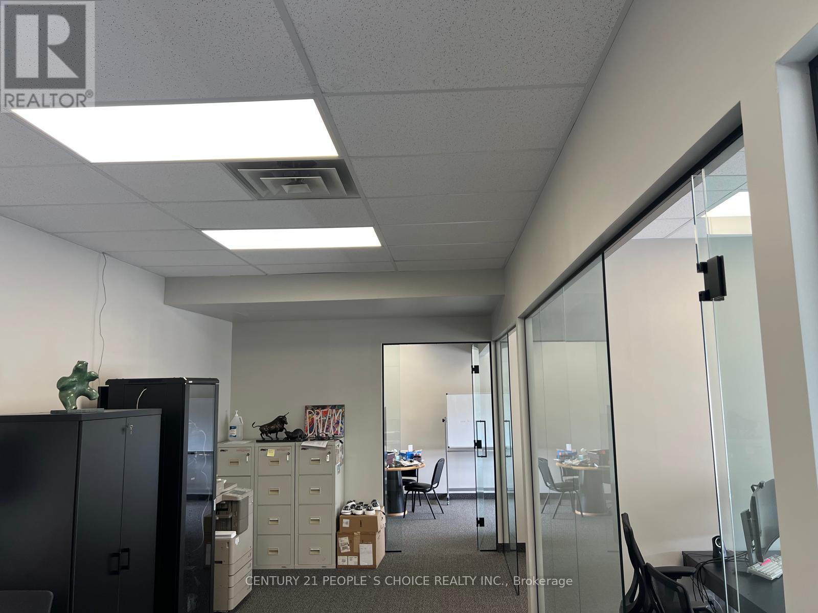 205 - 420 Main Street E, Milton, Ontario  L9T 1P9 - Photo 4 - W12952382