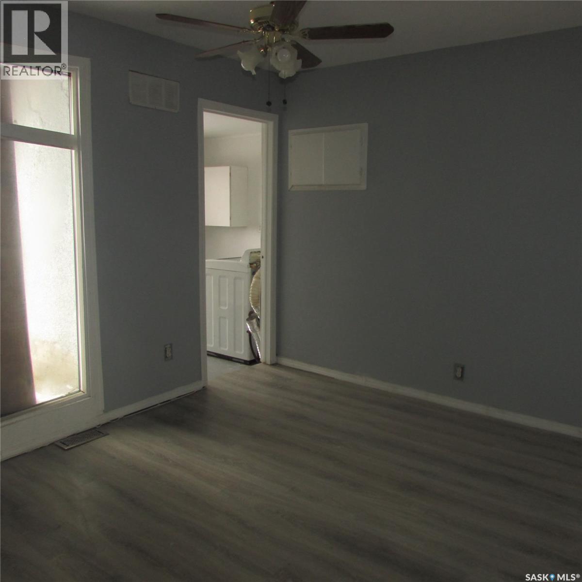 645 Montague Street, Regina, Saskatchewan  S4T 3G8 - Photo 8 - SK031959