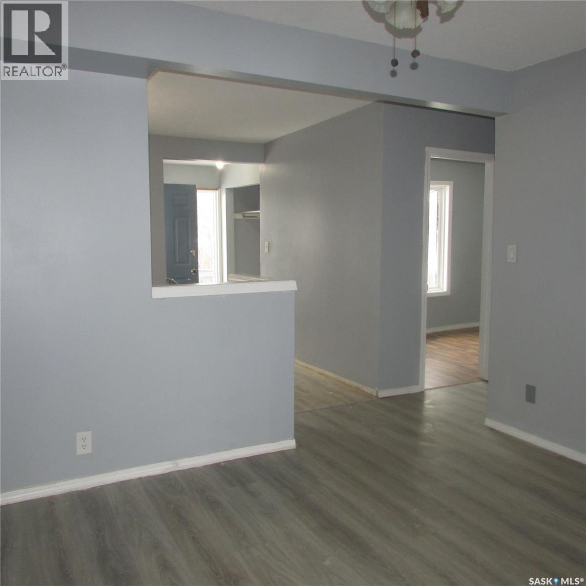 645 Montague Street, Regina, Saskatchewan  S4T 3G8 - Photo 9 - SK031959