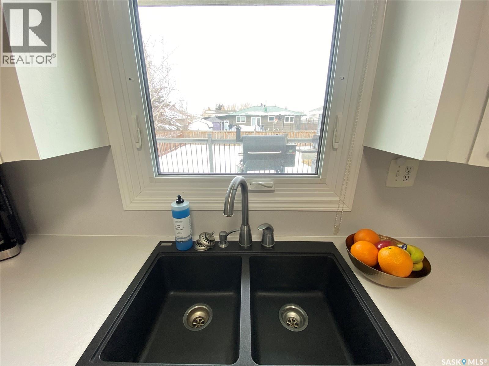 117 Stewart Crescent, Yorkton, Saskatchewan  S3N 3J4 - Photo 10 - SK031917