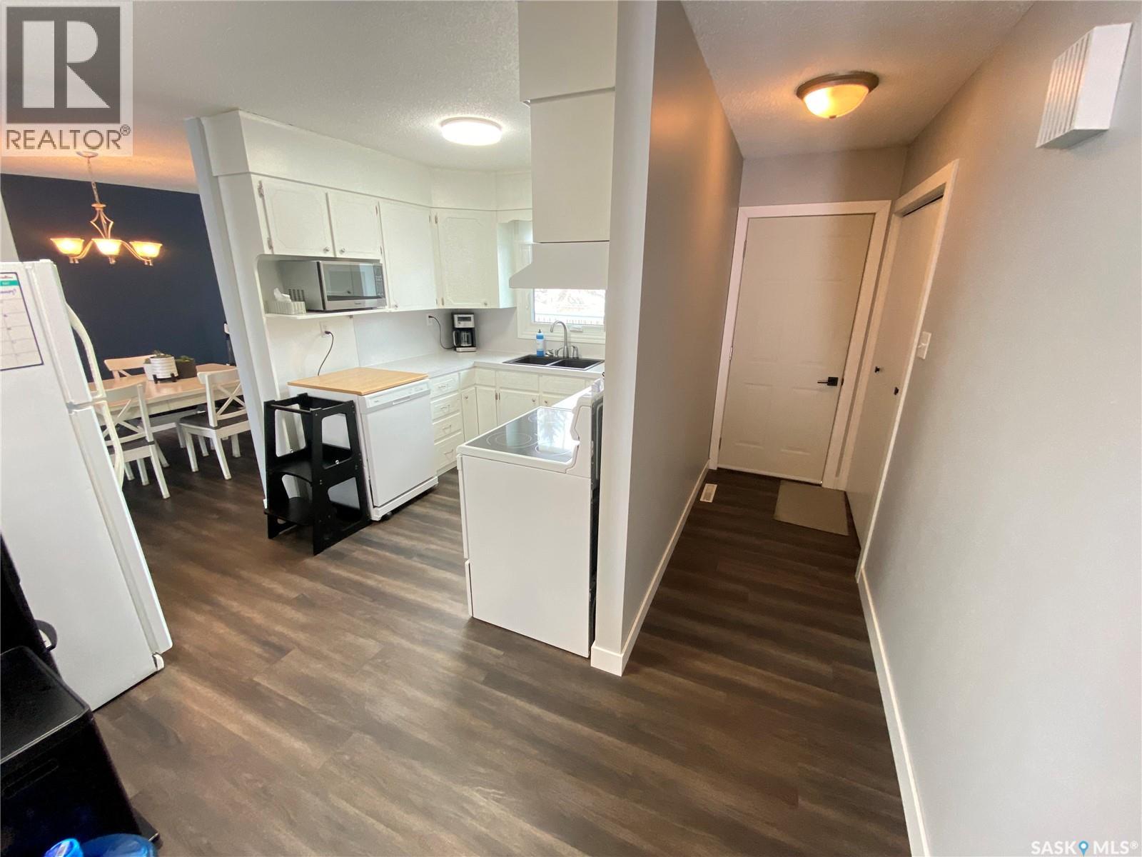 117 Stewart Crescent, Yorkton, Saskatchewan  S3N 3J4 - Photo 11 - SK031917