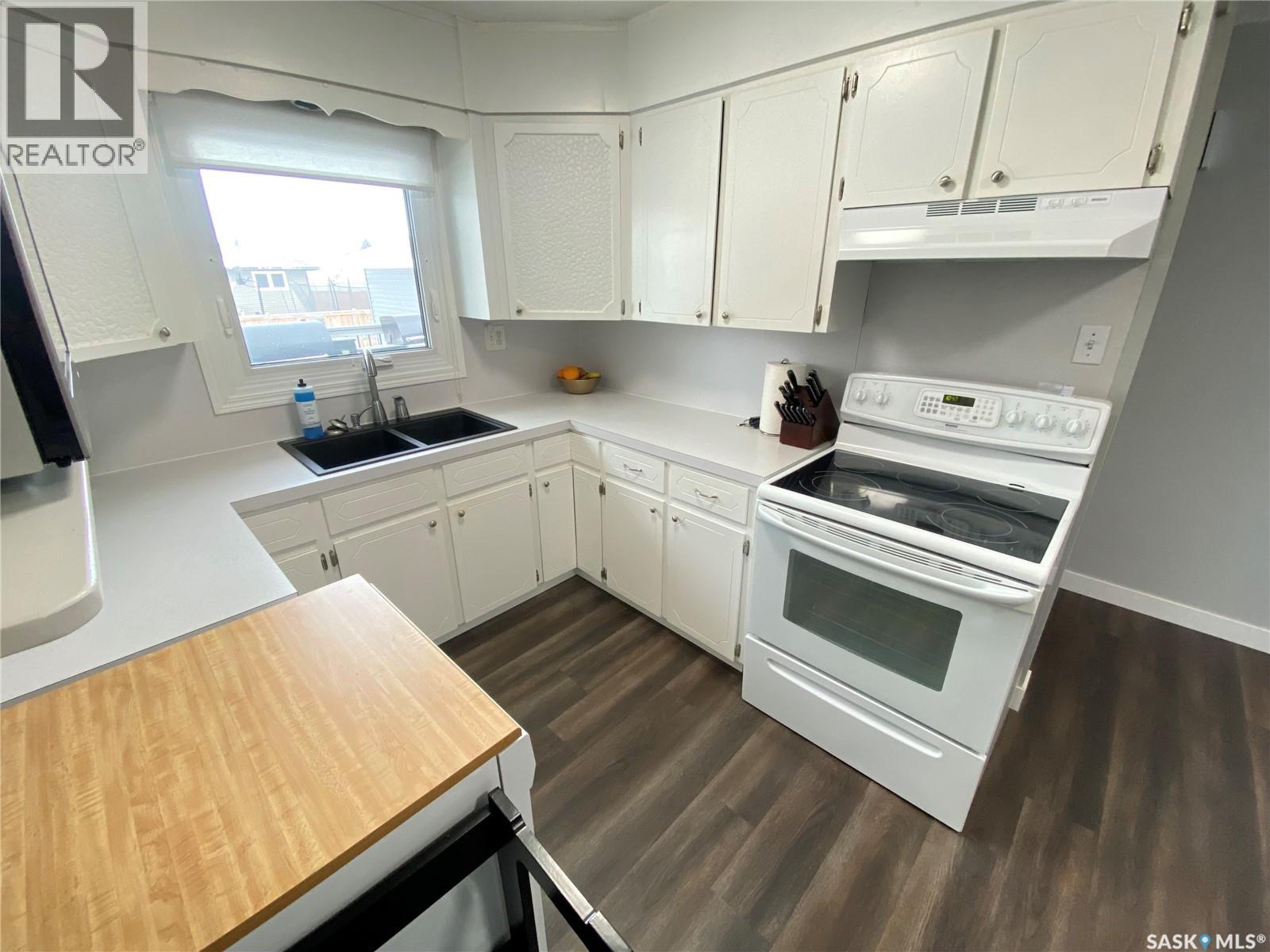 117 Stewart Crescent, Yorkton, Saskatchewan  S3N 3J4 - Photo 8 - SK031917