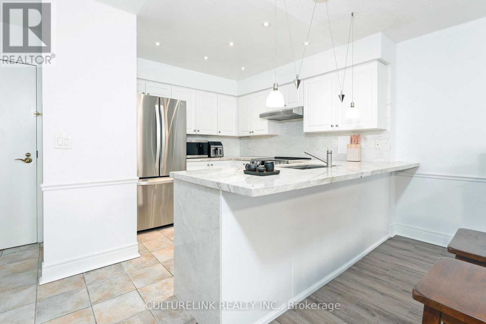 Ph6 - 135 Pond Drive, Markham, Ontario  L3T 7V6 - Photo 9 - N12952174