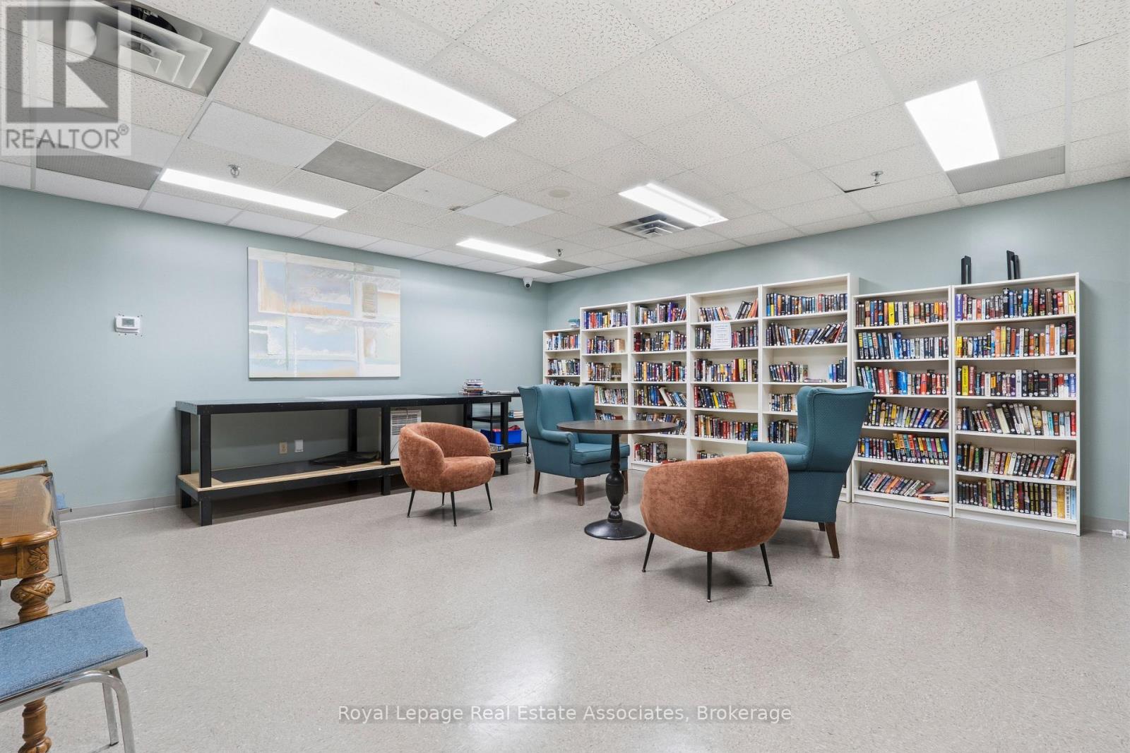 1808 - 100 County Court Boulevard, Brampton, Ontario  L6W 3X1 - Photo 32 - W12951806